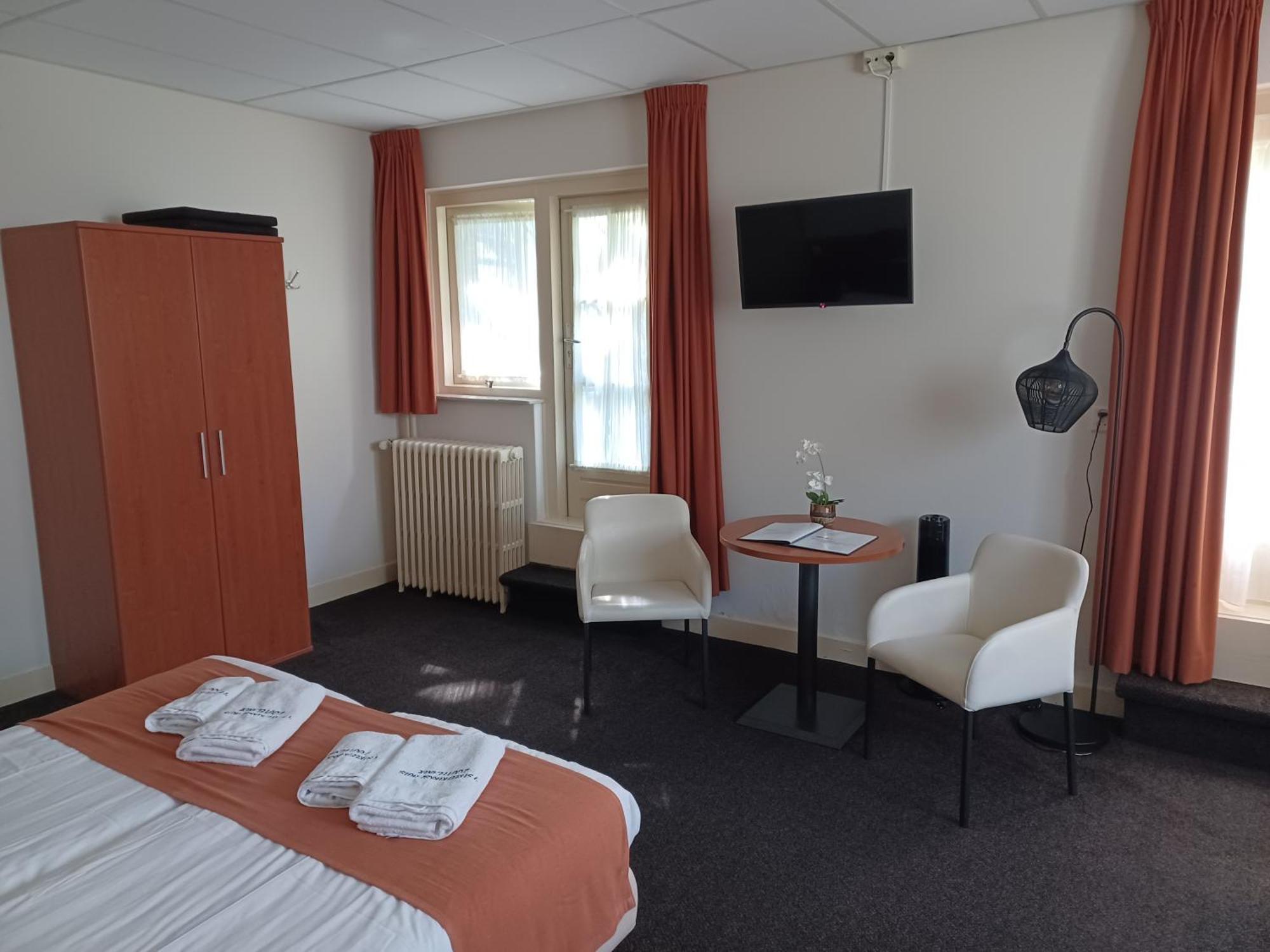 'T Streefkerkse Huis Hotel Zoutelande Bagian luar foto